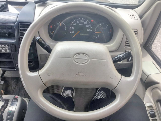 日野デュトロクレーン3段小型（2t・3t）[写真32]