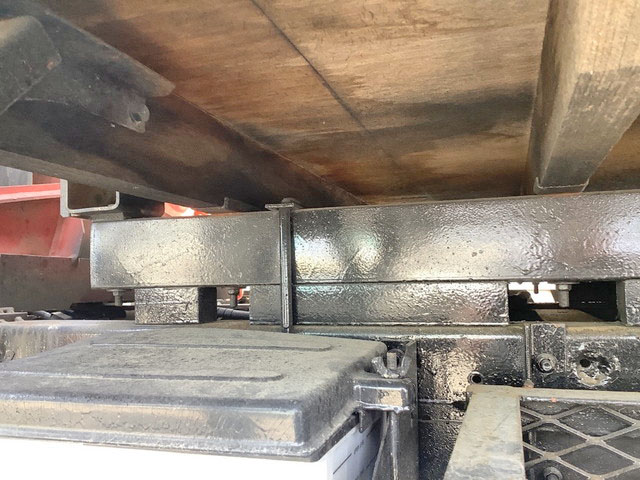 いすゞエルフクレーン3段小型（2t・3t）[写真26]