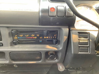 いすゞエルフクレーン3段小型（2t・3t）[写真37]