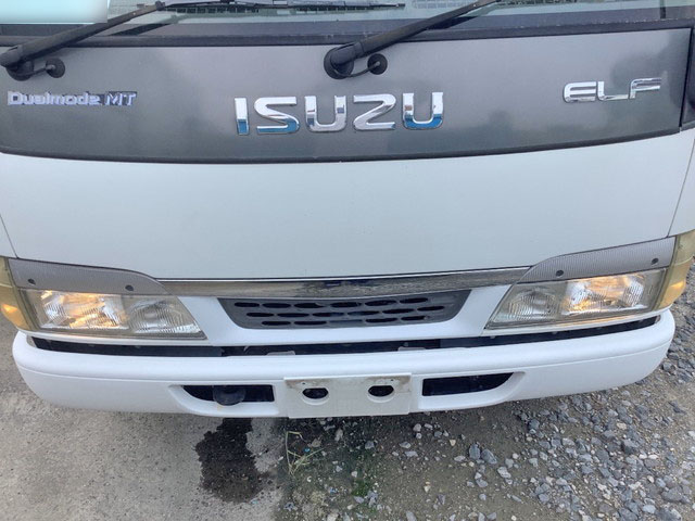 いすゞエルフクレーン3段小型（2t・3t）[写真04]