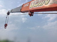 いすゞエルフクレーン3段小型（2t・3t）[写真08]