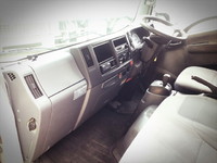 いすゞエルフアルミバン小型（2t・3t）[写真25]