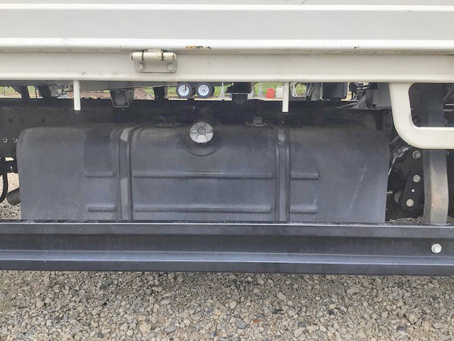 日野デュトロ平ボディ小型（2t・3t）[写真15]