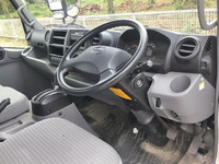 日野デュトロ平ボディ小型（2t・3t）[写真32]