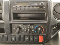 日野デュトロ平ボディ小型（2t・3t）[写真34]