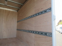 三菱ふそうキャンターアルミバン小型（2t・3t）[写真04]