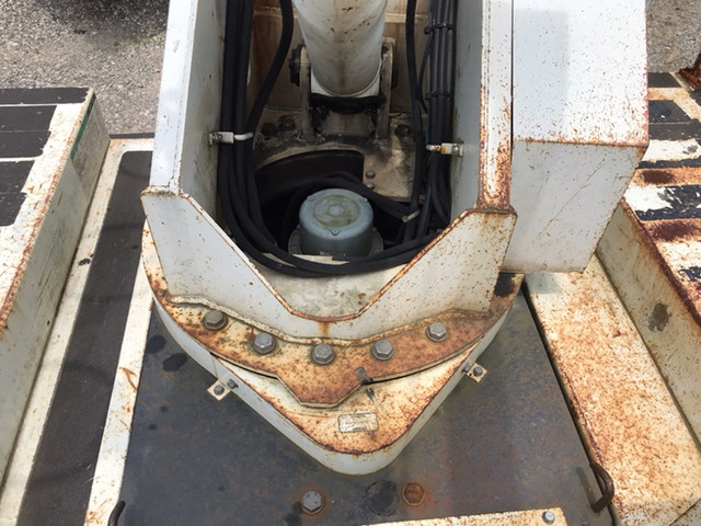 いすゞエルフ高所作業車小型（2t・3t）[写真14]