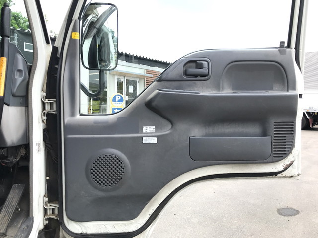 いすゞエルフ高所作業車小型（2t・3t）[写真28]