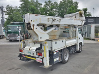 いすゞエルフ高所作業車小型（2t・3t）[写真02]