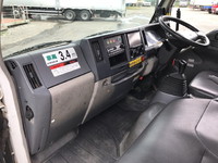 いすゞエルフ高所作業車小型（2t・3t）[写真31]