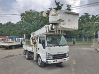 いすゞエルフ高所作業車小型（2t・3t）[写真03]
