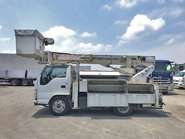 いすゞエルフ高所作業車小型（2t・3t）[写真06]