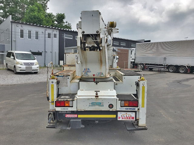 いすゞエルフ高所作業車小型（2t・3t）[写真08]