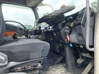 いすゞフォワード冷凍車（冷蔵車）増トン（6t・8t）[写真29]