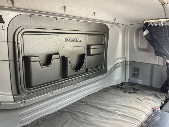 いすゞフォワード冷凍車（冷蔵車）増トン（6t・8t）[写真30]