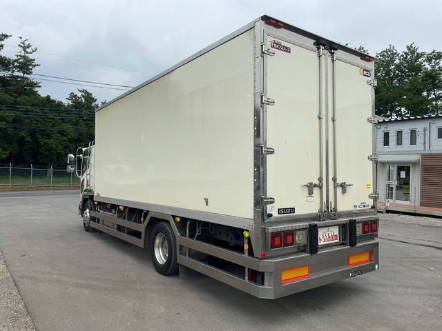 いすゞフォワード冷凍車（冷蔵車）増トン（6t・8t）[写真04]