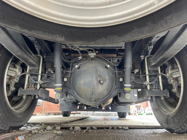 日野デュトロ平ボディ小型（2t・3t）[写真16]