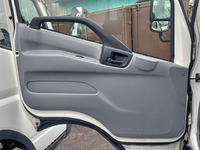 日野デュトロ平ボディ小型（2t・3t）[写真19]