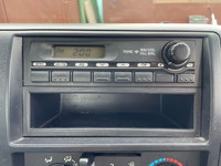 日野デュトロ平ボディ小型（2t・3t）[写真30]