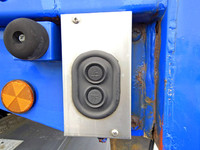 UDトラックスコンドルアルミウイング増トン（6t・8t）[写真18]