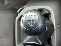 UDトラックスコンドルアルミウイング増トン（6t・8t）[写真28]