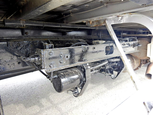 UDトラックスコンドルアルミウイング増トン（6t・8t）[写真39]