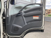 いすゞフォワードアルミバン中型（4t）[写真25]