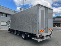 いすゞフォワードアルミバン中型（4t）[写真04]