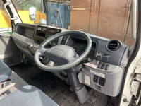 三菱ふそうキャンター冷凍車（冷蔵車）小型（2t・3t）[写真27]