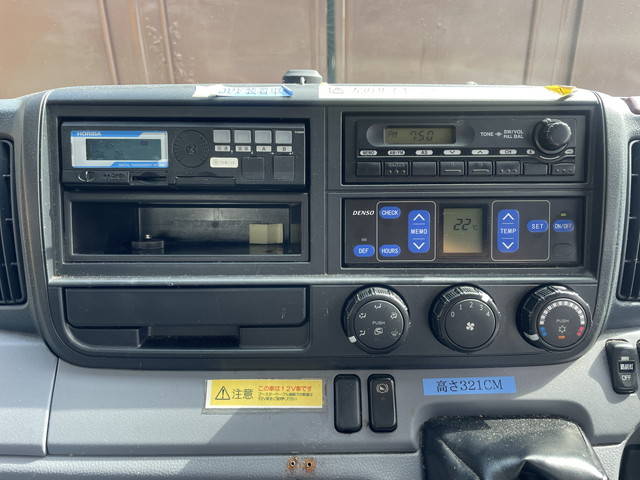 三菱ふそうキャンター冷凍車（冷蔵車）小型（2t・3t）[写真30]