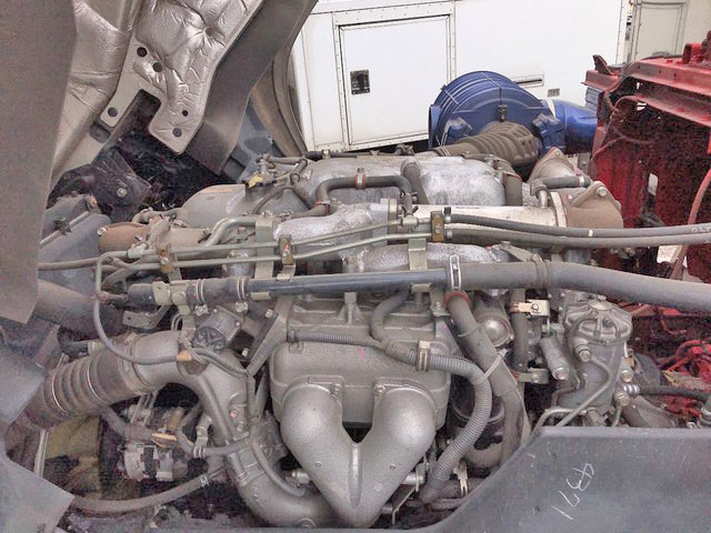 いすゞギガアルミウイング大型（10t）[写真27]