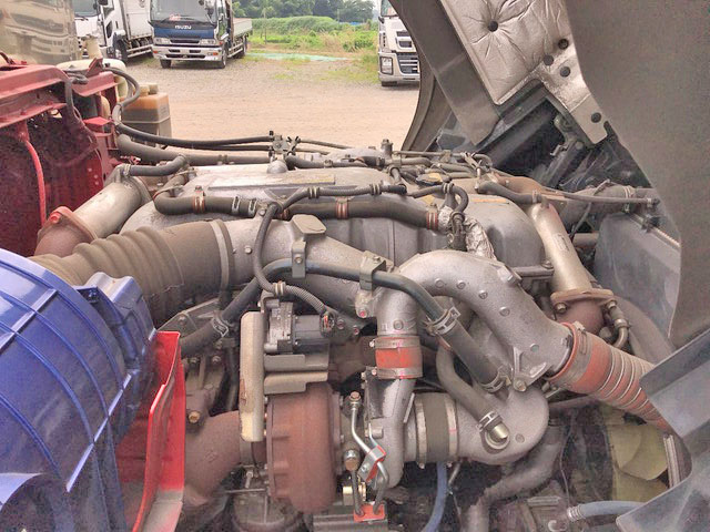 いすゞギガアルミウイング大型（10t）[写真28]