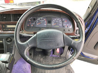 いすゞギガアルミウイング大型（10t）[写真36]