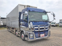 いすゞギガアルミウイング大型（10t）[写真03]