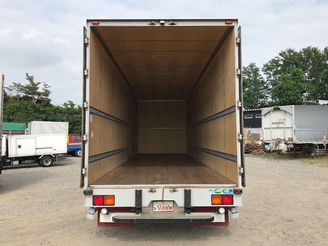 UDトラックスコンドルアルミバン中型（4t）[写真08]