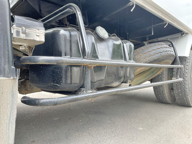 いすゞフォワード深ダンプ（土砂禁ダンプ）中型（4t）[写真20]