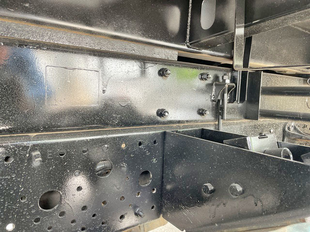 いすゞフォワード深ダンプ（土砂禁ダンプ）中型（4t）[写真23]