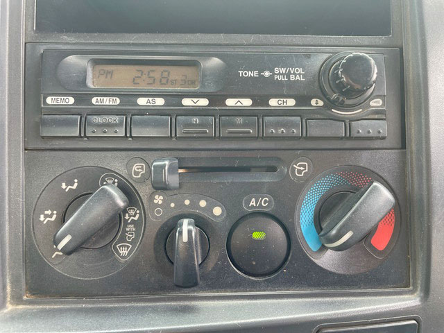 いすゞフォワード深ダンプ（土砂禁ダンプ）中型（4t）[写真39]