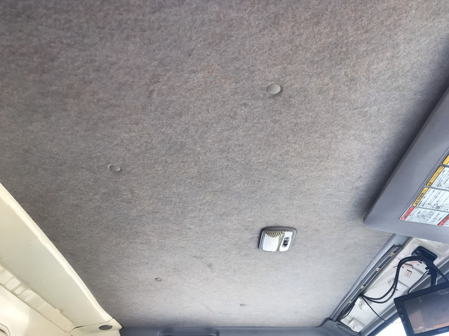 いすゞエルフ冷凍車（冷蔵車）小型（2t・3t）[写真32]