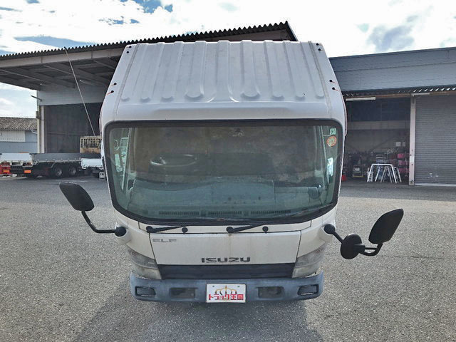 いすゞエルフ冷凍車（冷蔵車）小型（2t・3t）[写真09]