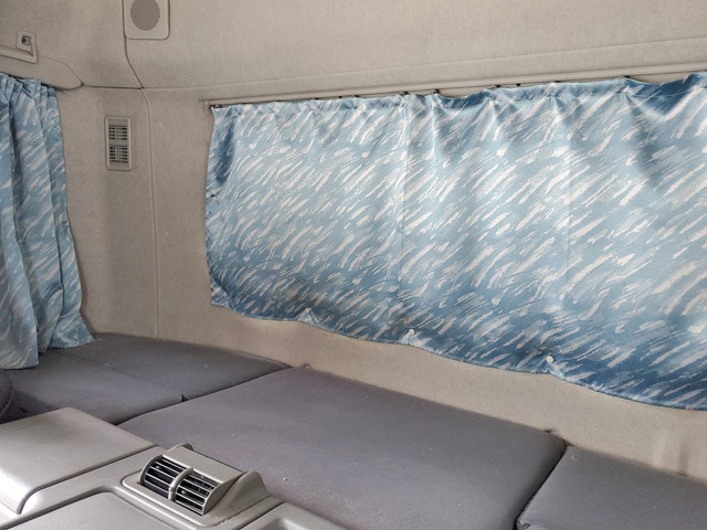 三菱ふそうスーパーグレートパネルウイング大型（10t）[写真32]