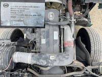 UDトラックスクオントレーラーヘッド（トラクターヘッド）大型（10t）[写真23]