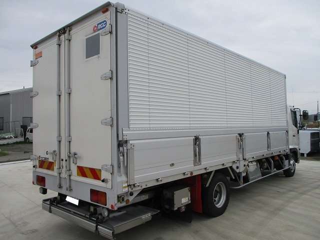 日野レンジャー冷蔵冷凍ウイング中型（4t）[写真28]