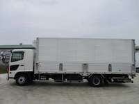 日野レンジャー冷蔵冷凍ウイング中型（4t）[写真09]