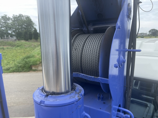 日野レンジャーセルフクレーン4段増トン（6t・8t）[写真24]