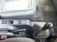 日野レンジャーセルフクレーン4段増トン（6t・8t）[写真34]