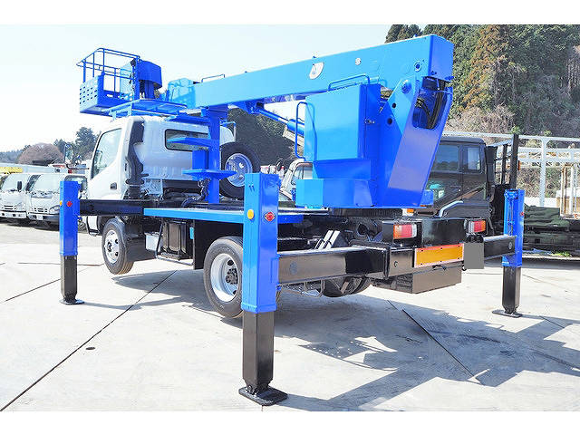 トヨタダイナ高所作業車小型（2t・3t）[写真02]