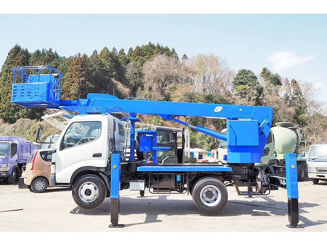 トヨタダイナ高所作業車小型（2t・3t）[写真03]