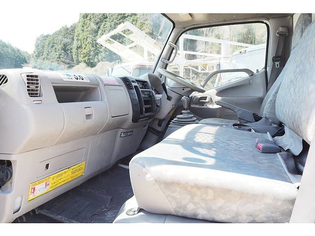 トヨタダイナ高所作業車小型（2t・3t）[写真35]