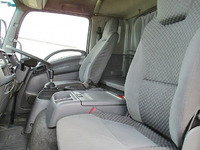 いすゞフォワードアルミウイング中型（4t）[写真10]